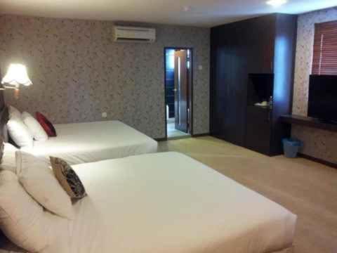 Green Town Hotel Classic Malacca Buitenkant foto