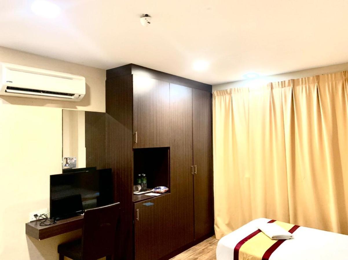 Green Town Hotel Classic Malacca Buitenkant foto