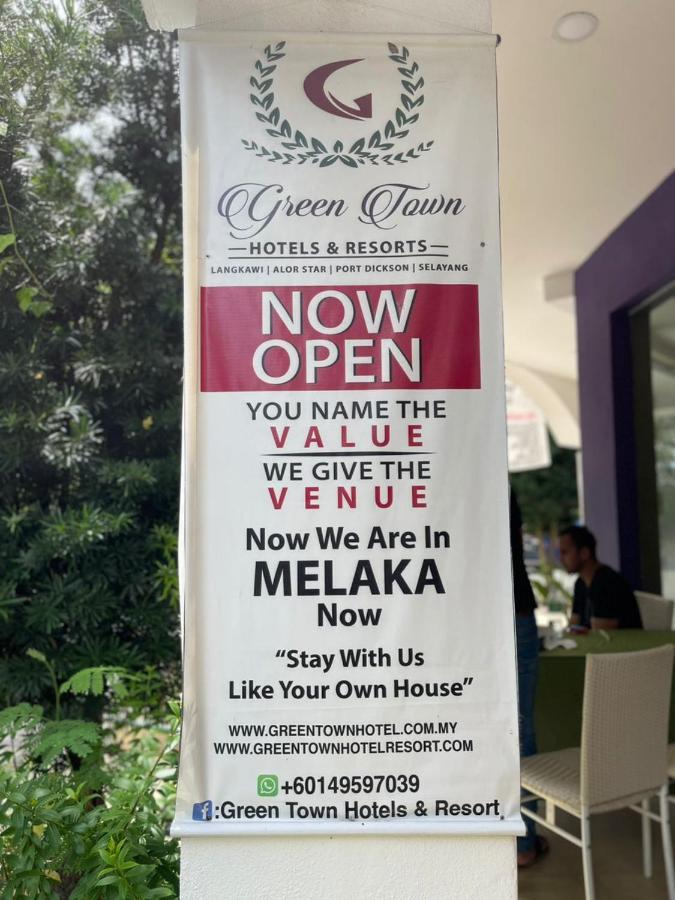 Green Town Hotel Classic Malacca Buitenkant foto